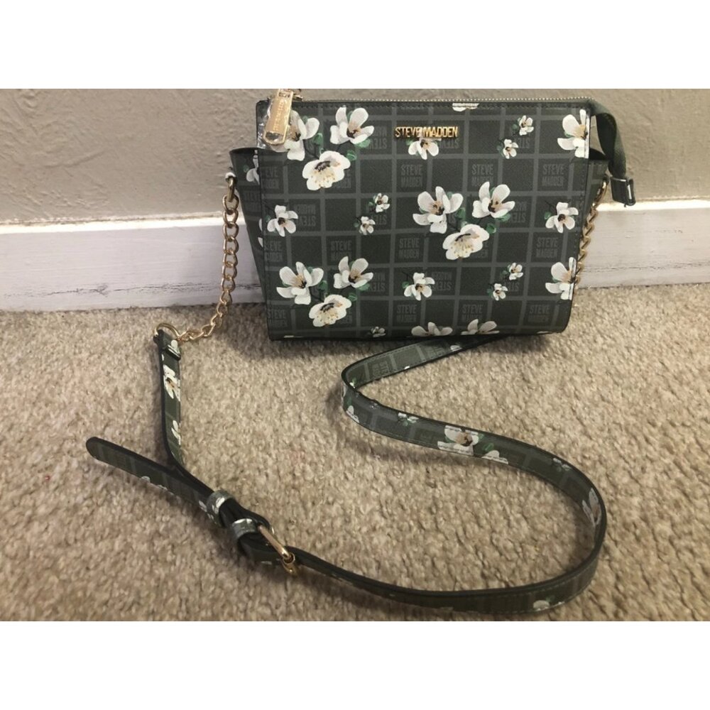 Steve Madden woman’s floral crosbody bag 10"×7" Olive green new without the tag - Picture 2 of 12